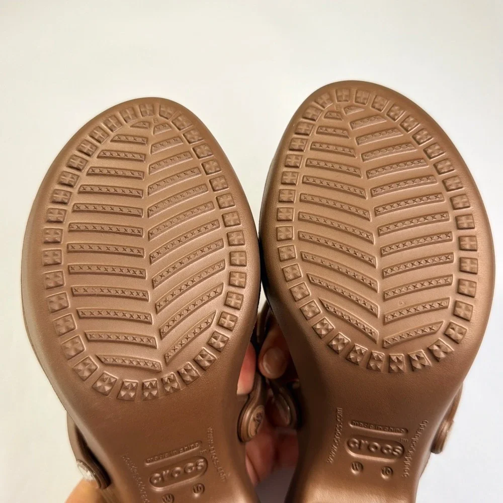 NEW Crocs Cyprus Heel Sandal Women 10 Bronze Metallic Strappy Rare Retro Comfort